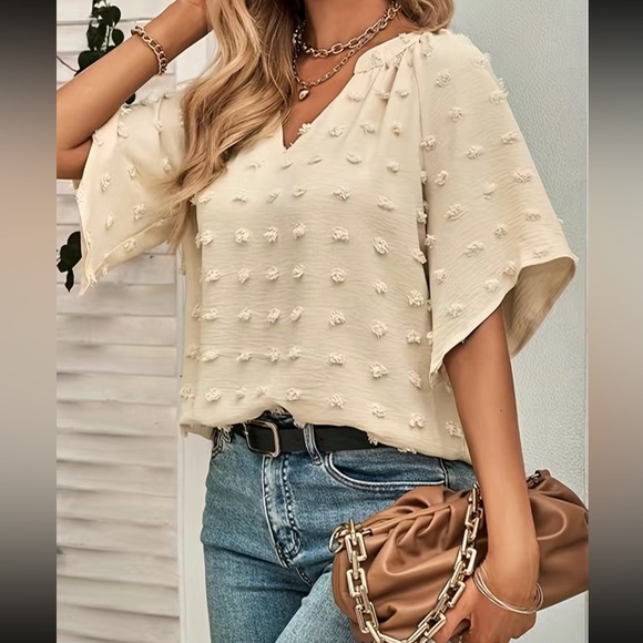 Boho V neck Swiss dot blouse - Picture 12 of 16